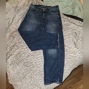 NWOT American Eagle Dark Blue Denim Jeans